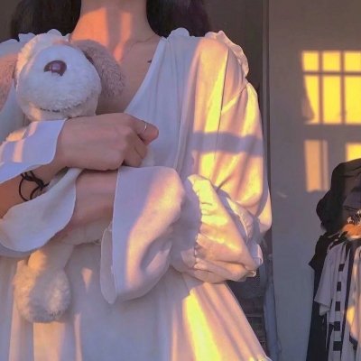 水中的女人